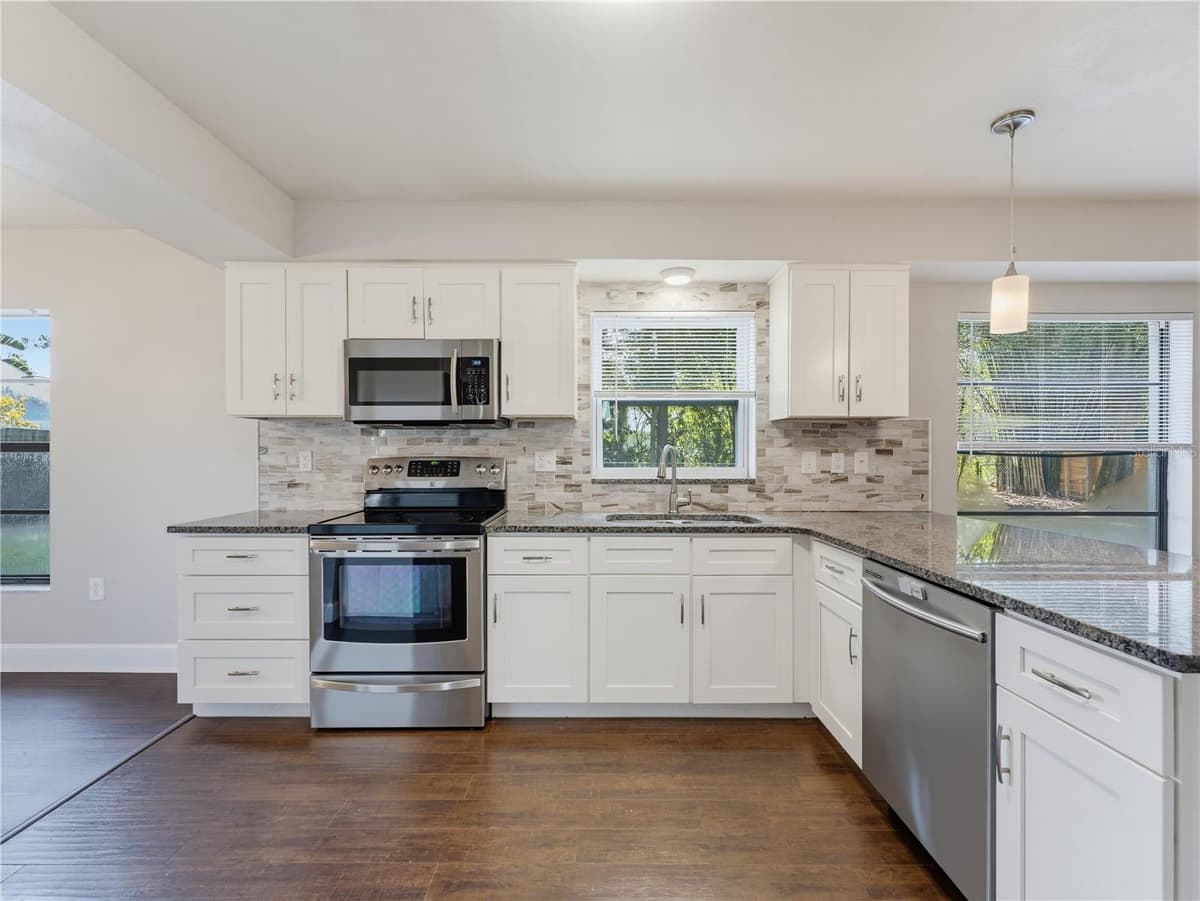 414 STILL MEADOWS CIRCLE — photo 15 of 73