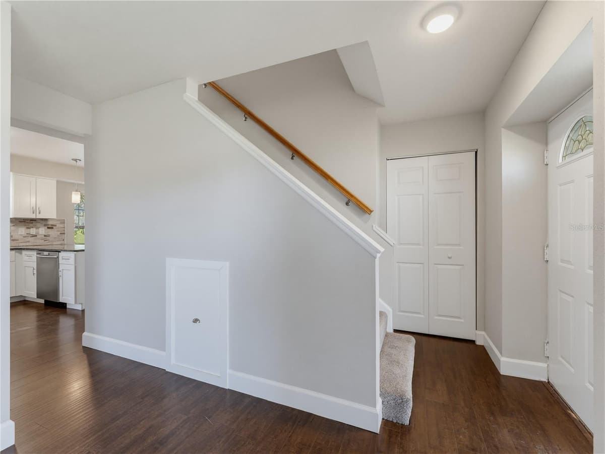 414 STILL MEADOWS CIRCLE — photo 5 of 73