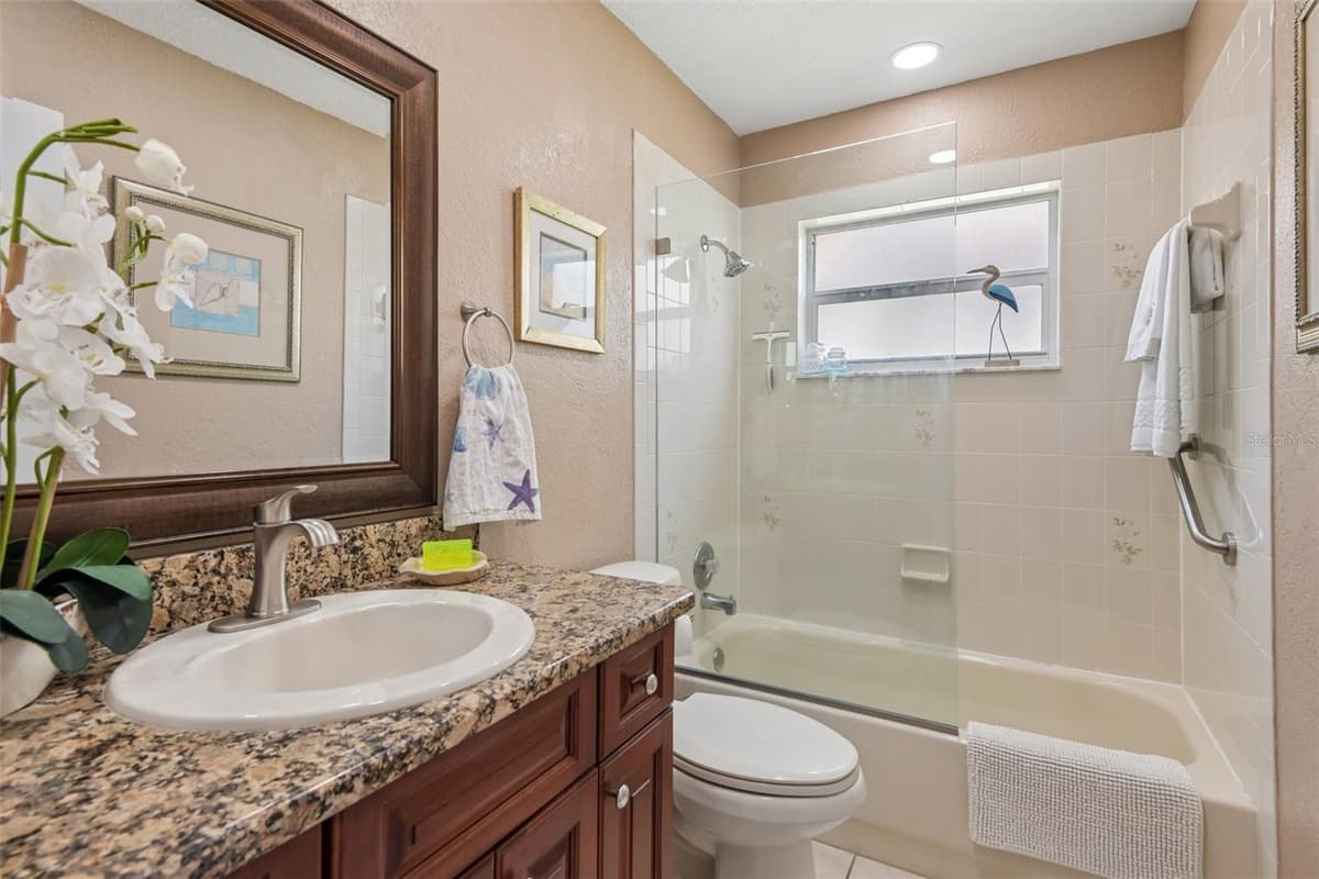 9330 NEW ORLEANS DRIVE — photo 17 of 42