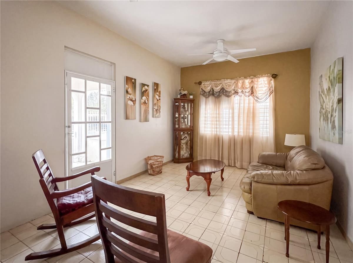 187 ROMAGUERA STREET — photo 3 of 24