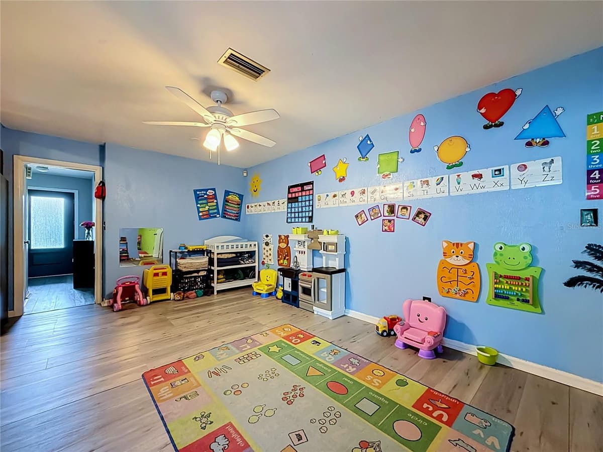 2198 ACADEMY DRIVE — photo 36 of 73
