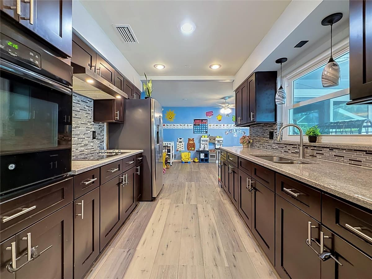 2198 ACADEMY DRIVE — photo 16 of 73