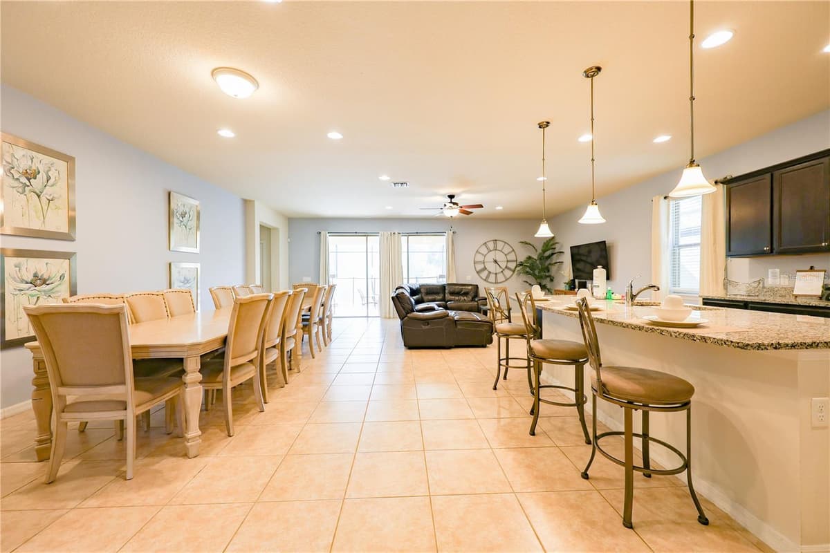 8812 MACAPA DRIVE — photo 13 of 90