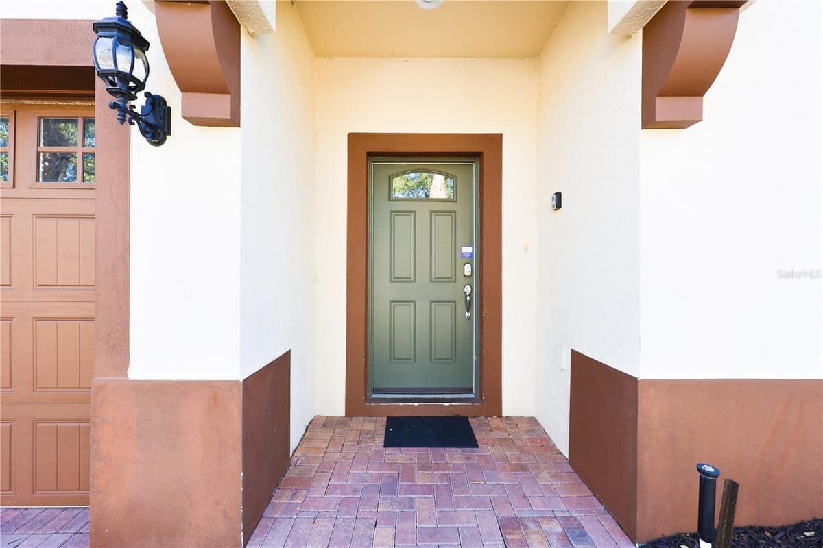 8812 MACAPA DRIVE — photo 4 of 90
