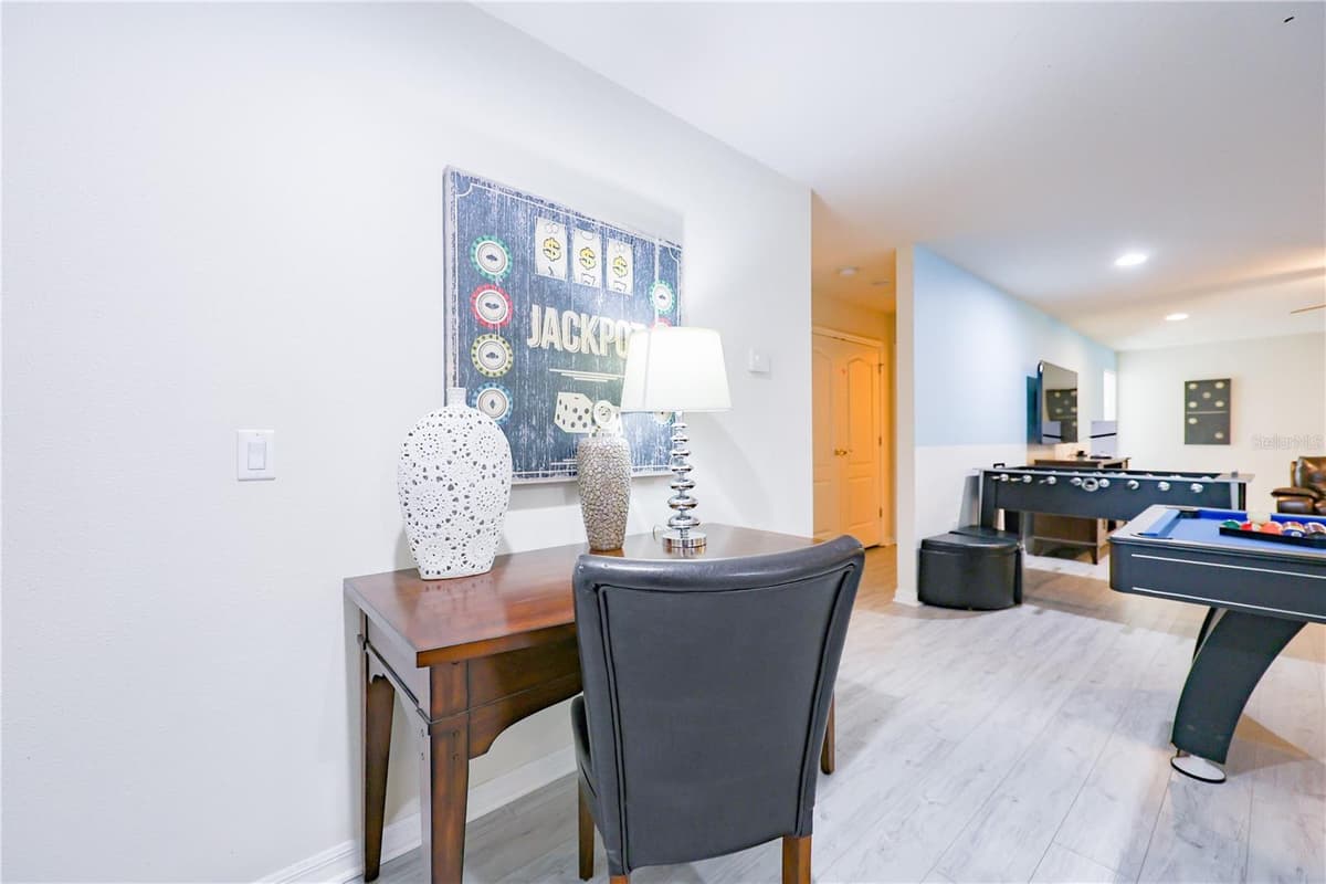 8812 MACAPA DRIVE — photo 47 of 90