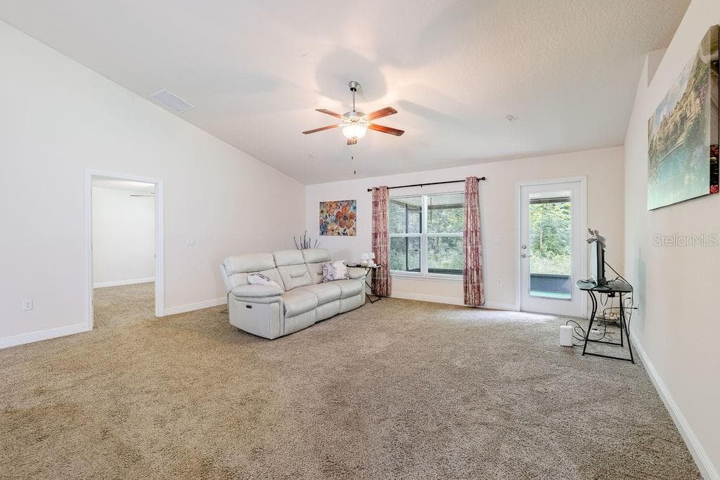 7830 SLOEWOOD DRIVE — photo 18 of 42