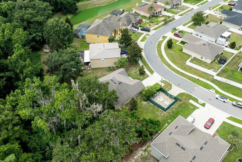 7830 SLOEWOOD DRIVE — photo 39 of 42