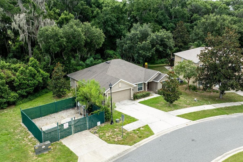 7830 SLOEWOOD DRIVE — photo 35 of 42