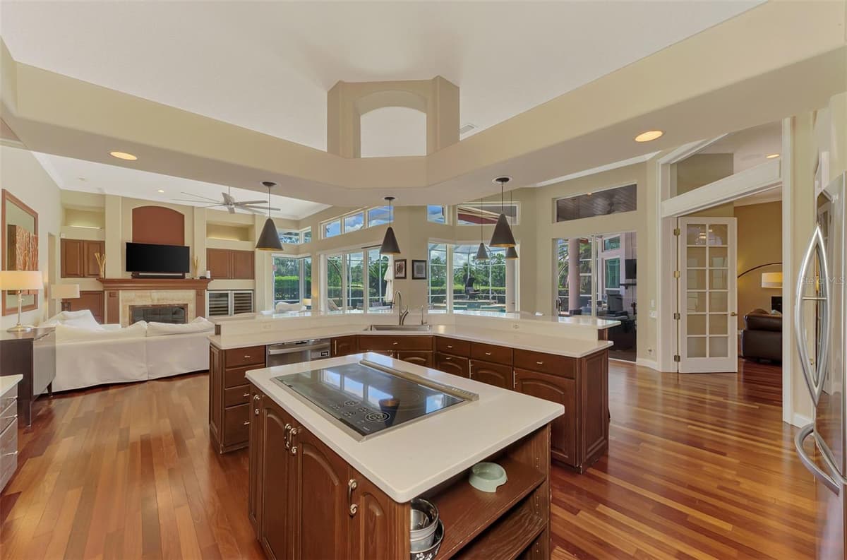 7767 ALISTER MACKENZIE DRIVE — photo 32 of 69