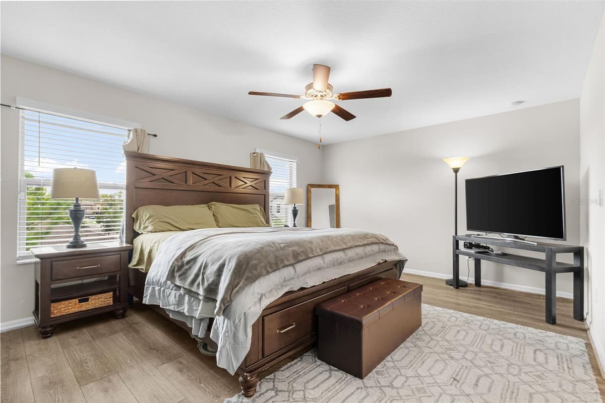 7201 SWEET ALYSSUM CT COURT — photo 36 of 54