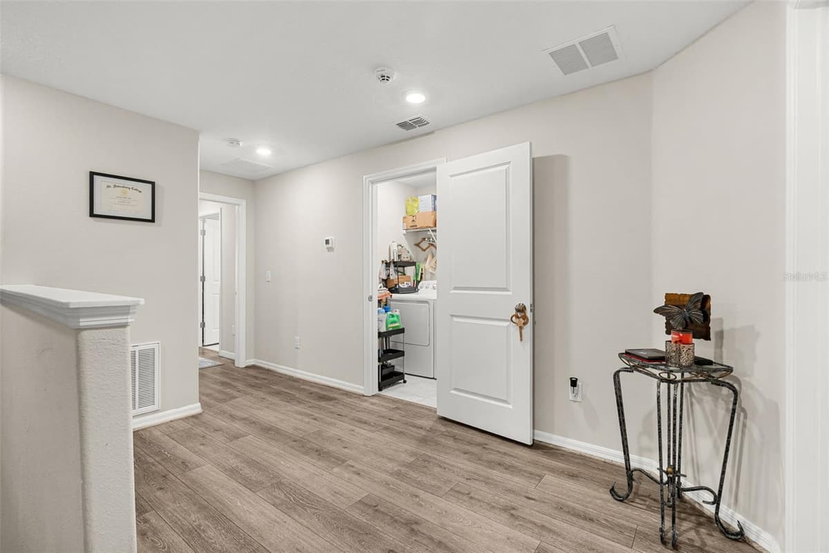 7201 SWEET ALYSSUM CT COURT — photo 31 of 54