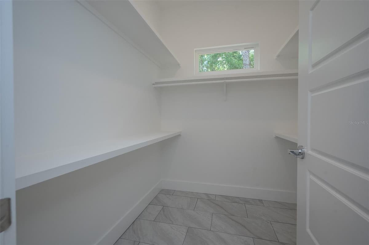832 5TH STREET — photo 15 of 30
