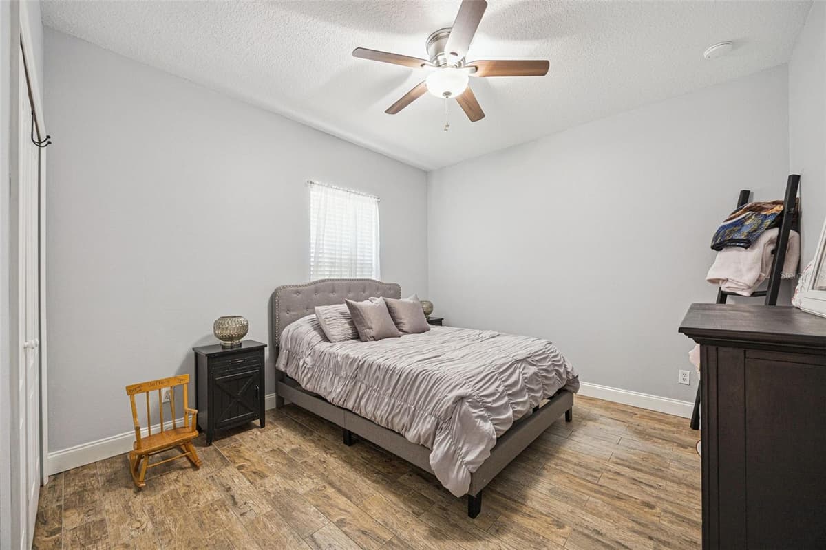 41220 ALDER WAY — photo 18 of 61