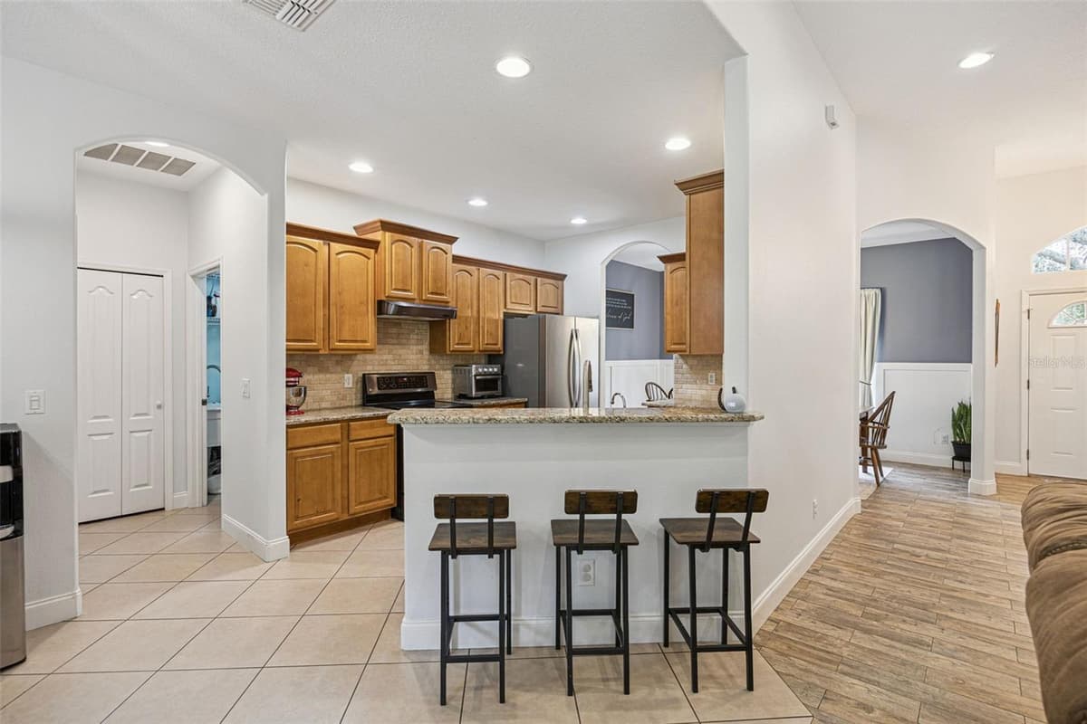 41220 ALDER WAY — photo 9 of 61