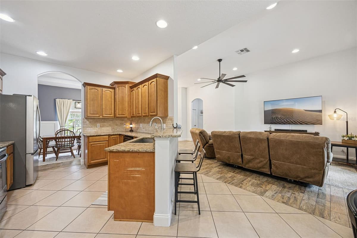 41220 ALDER WAY — photo 3 of 61