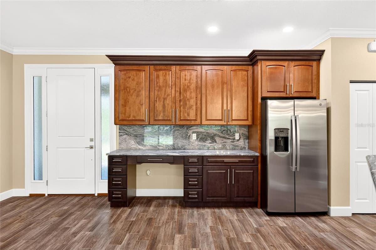 5390 MAHOGANY BOULEVARD — photo 6 of 27