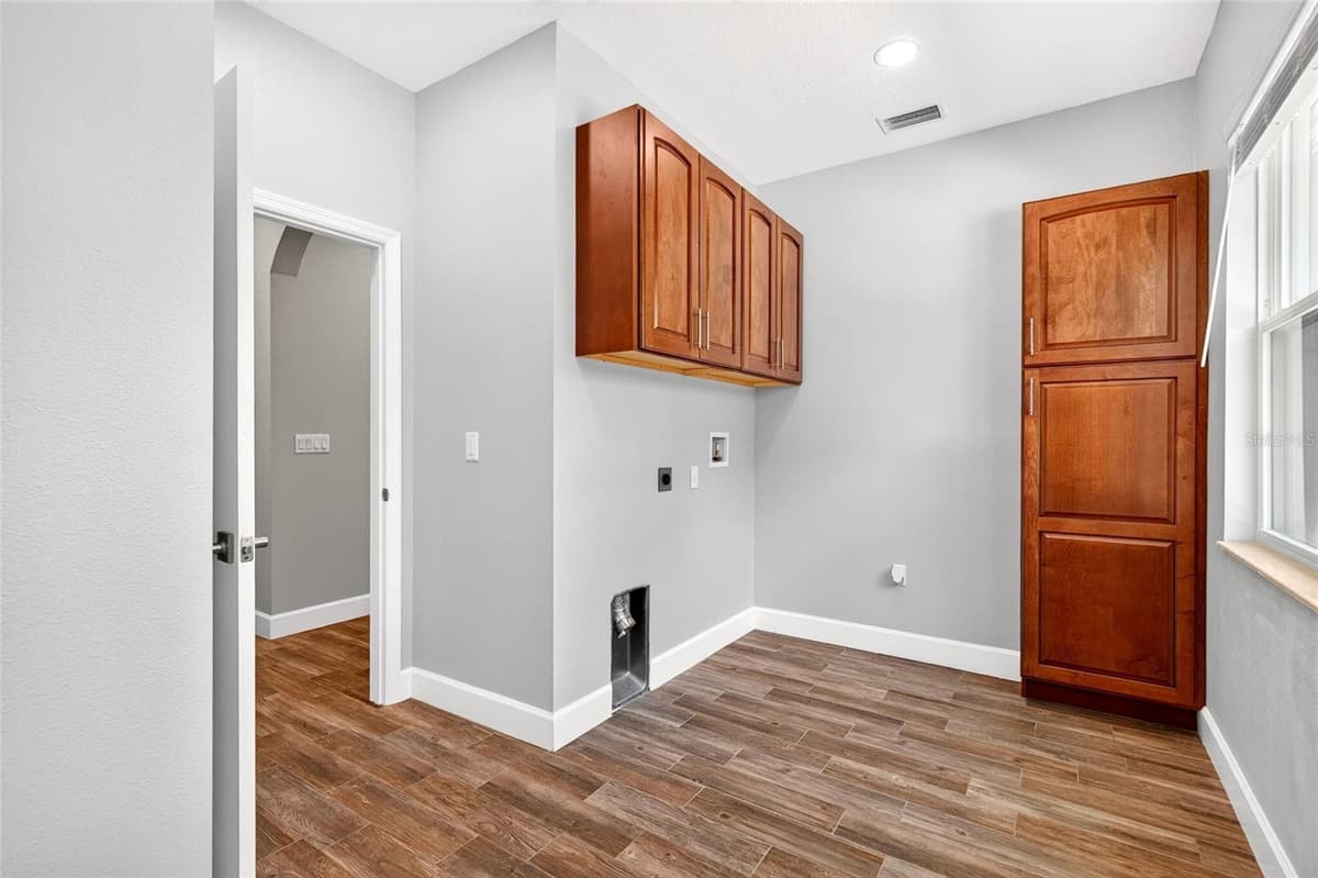 5390 MAHOGANY BOULEVARD — photo 15 of 27