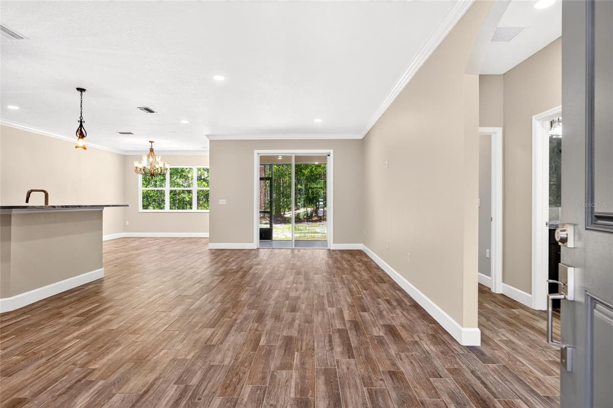 5390 MAHOGANY BOULEVARD — photo 4 of 27