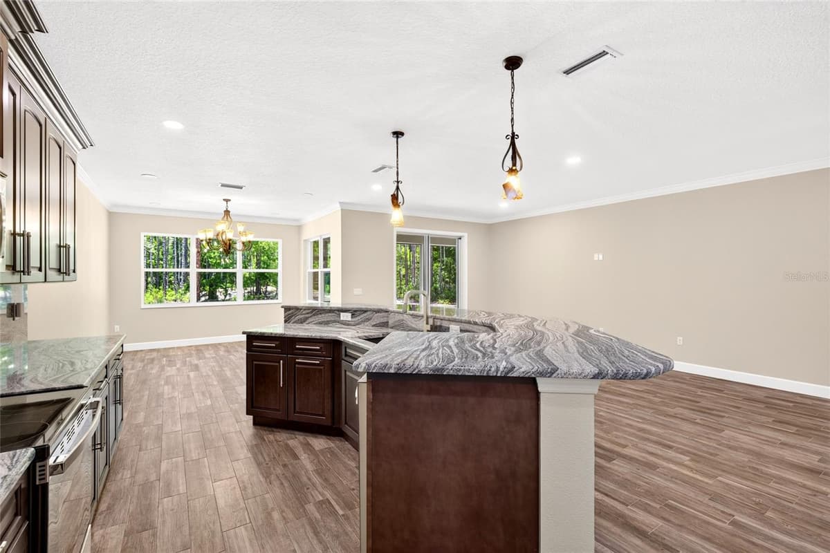 5390 MAHOGANY BOULEVARD — photo 7 of 27