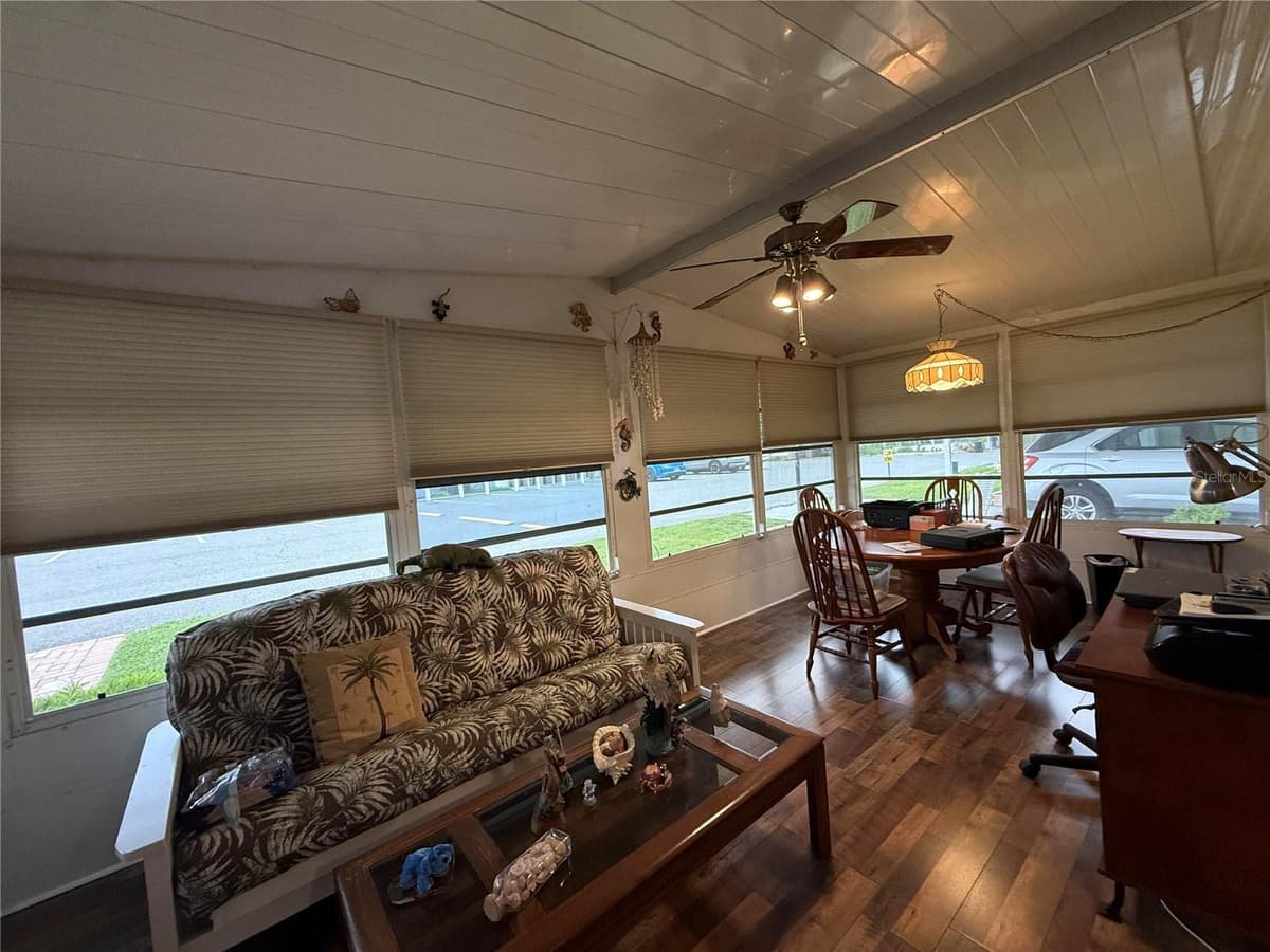 658 MISTI DRIVE — photo 12 of 31