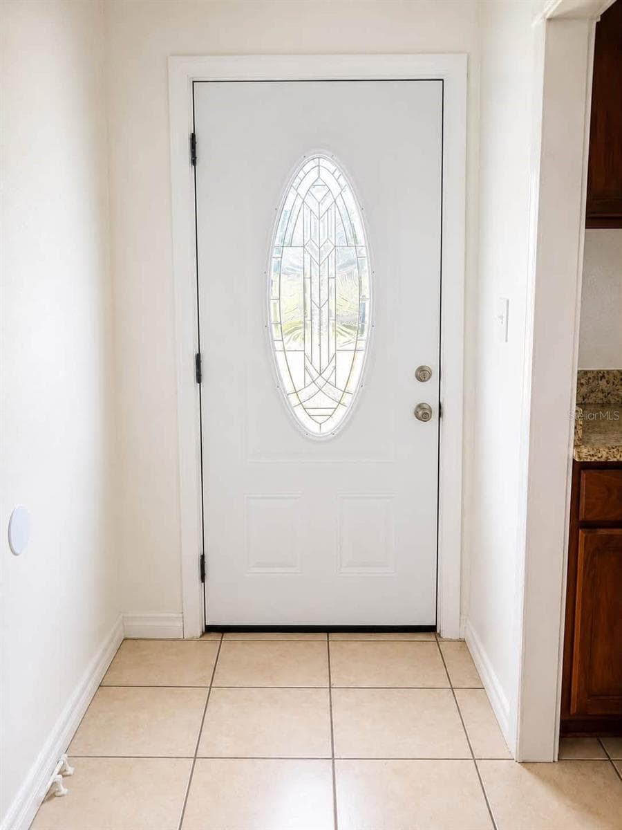 208 PALMYRA DRIVE — photo 3 of 7