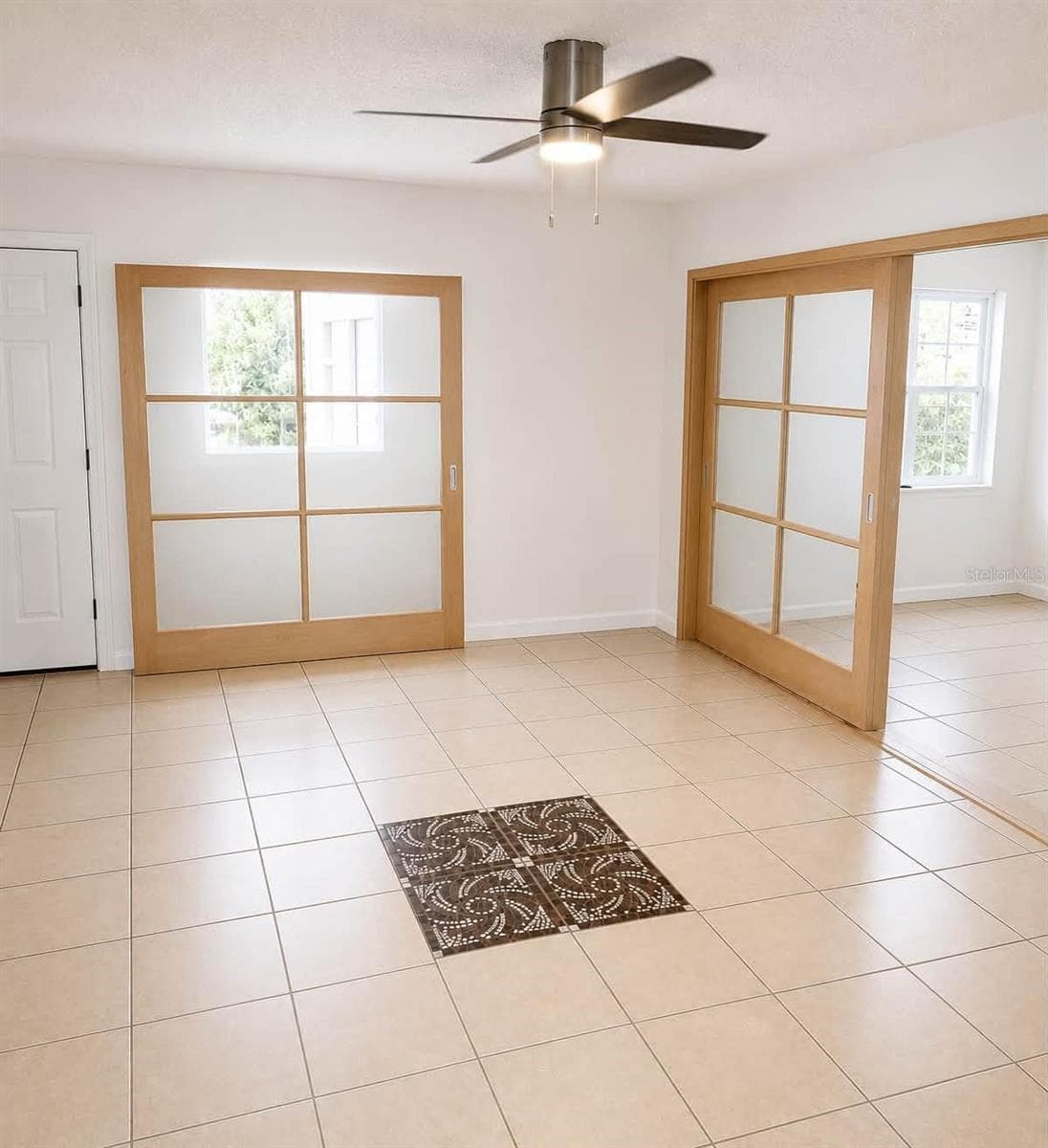 208 PALMYRA DRIVE — photo 6 of 7
