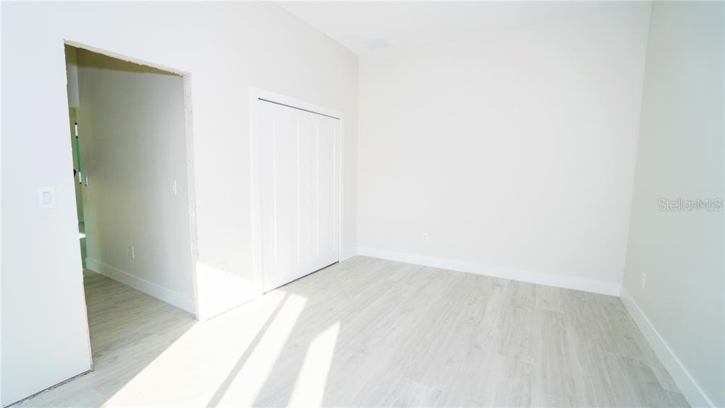 404 SEWARD STREET — photo 15 of 28
