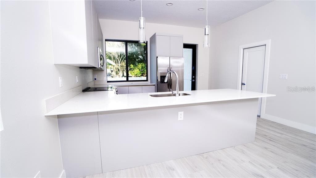 404 SEWARD STREET — photo 6 of 28