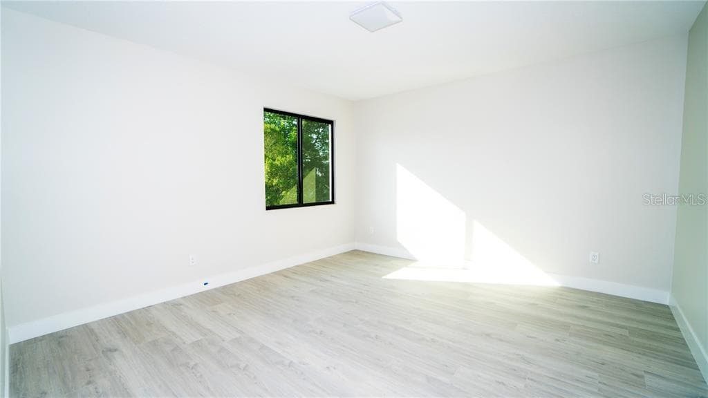 404 SEWARD STREET — photo 14 of 28