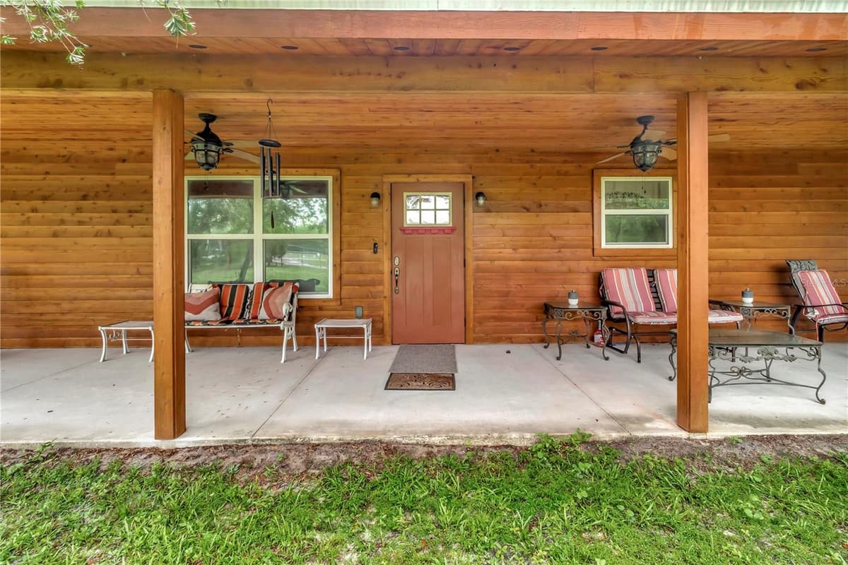 7427 REDWING ROAD — photo 44 of 49