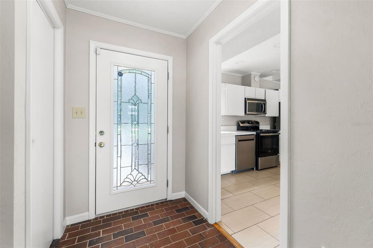 1636 51ST TERRACE — photo 6 of 47