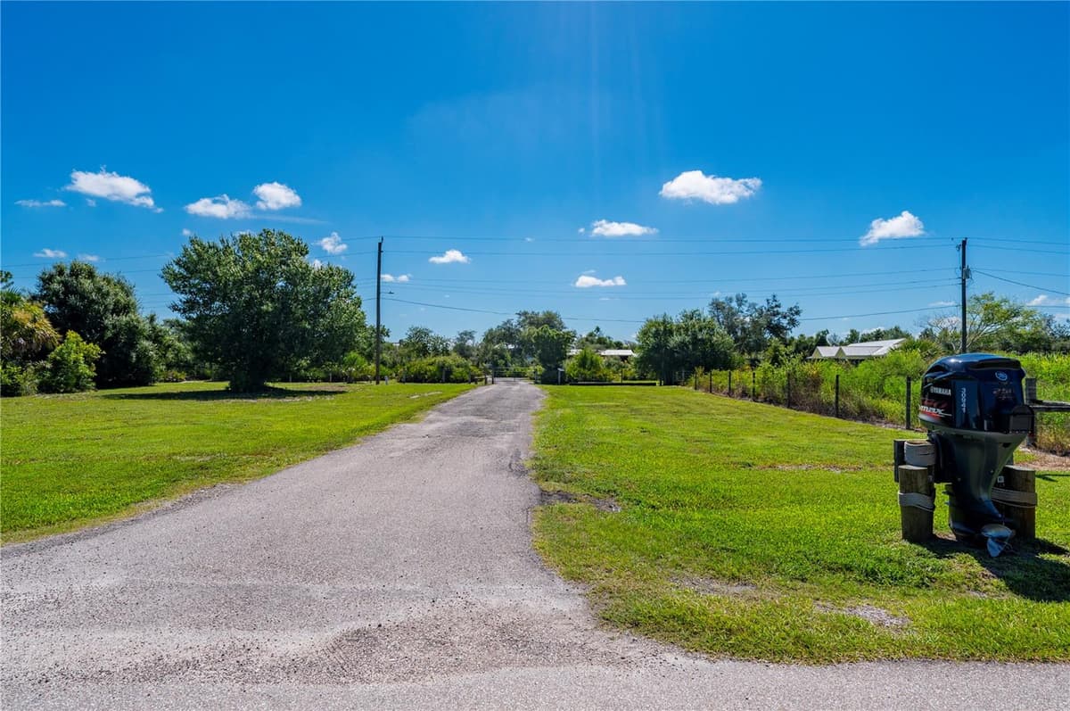 30941 TURKEY OAK ROAD — photo 4 of 66