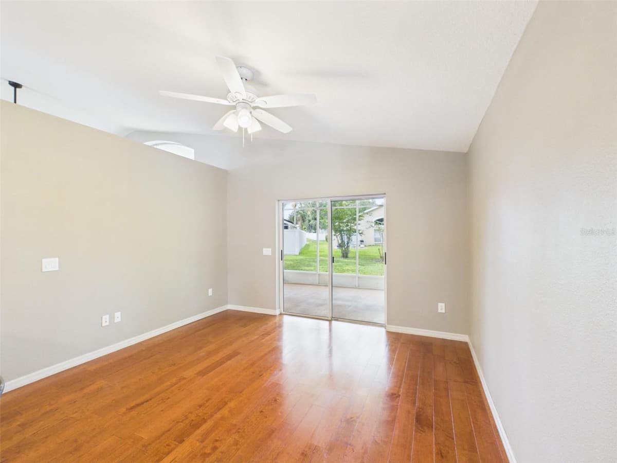 35601 WICKINGHAM COURT — photo 19 of 47
