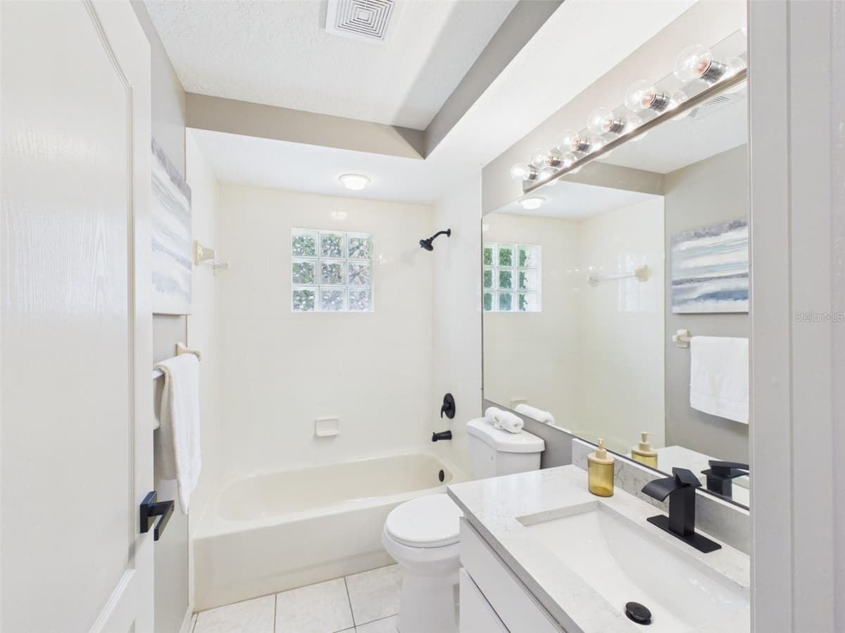 35601 WICKINGHAM COURT — photo 33 of 47