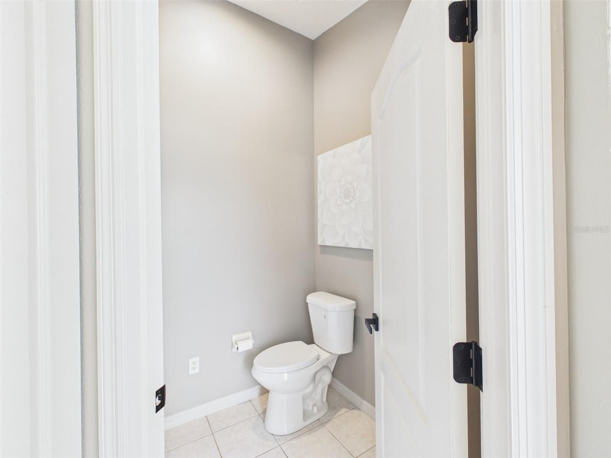 35601 WICKINGHAM COURT — photo 27 of 47