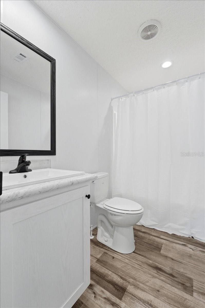 11421 RAMPART LANE — photo 31 of 38