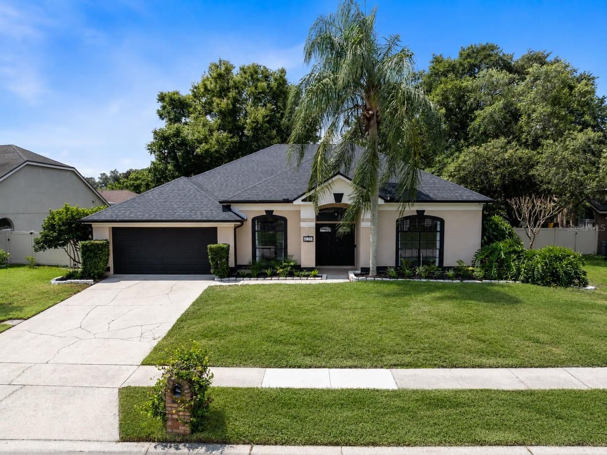623 YORKSHIRE DRIVE — photo 31 of 34