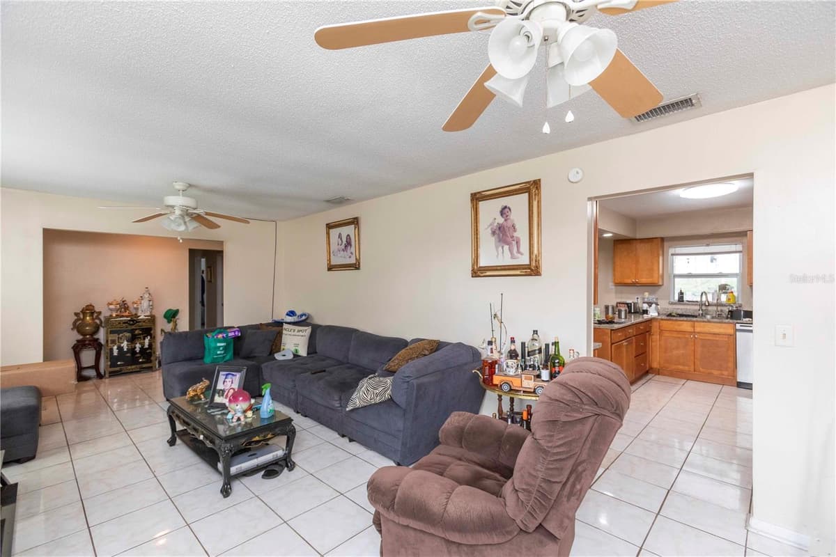 841 BRENTWOOD DRIVE — photo 5 of 24