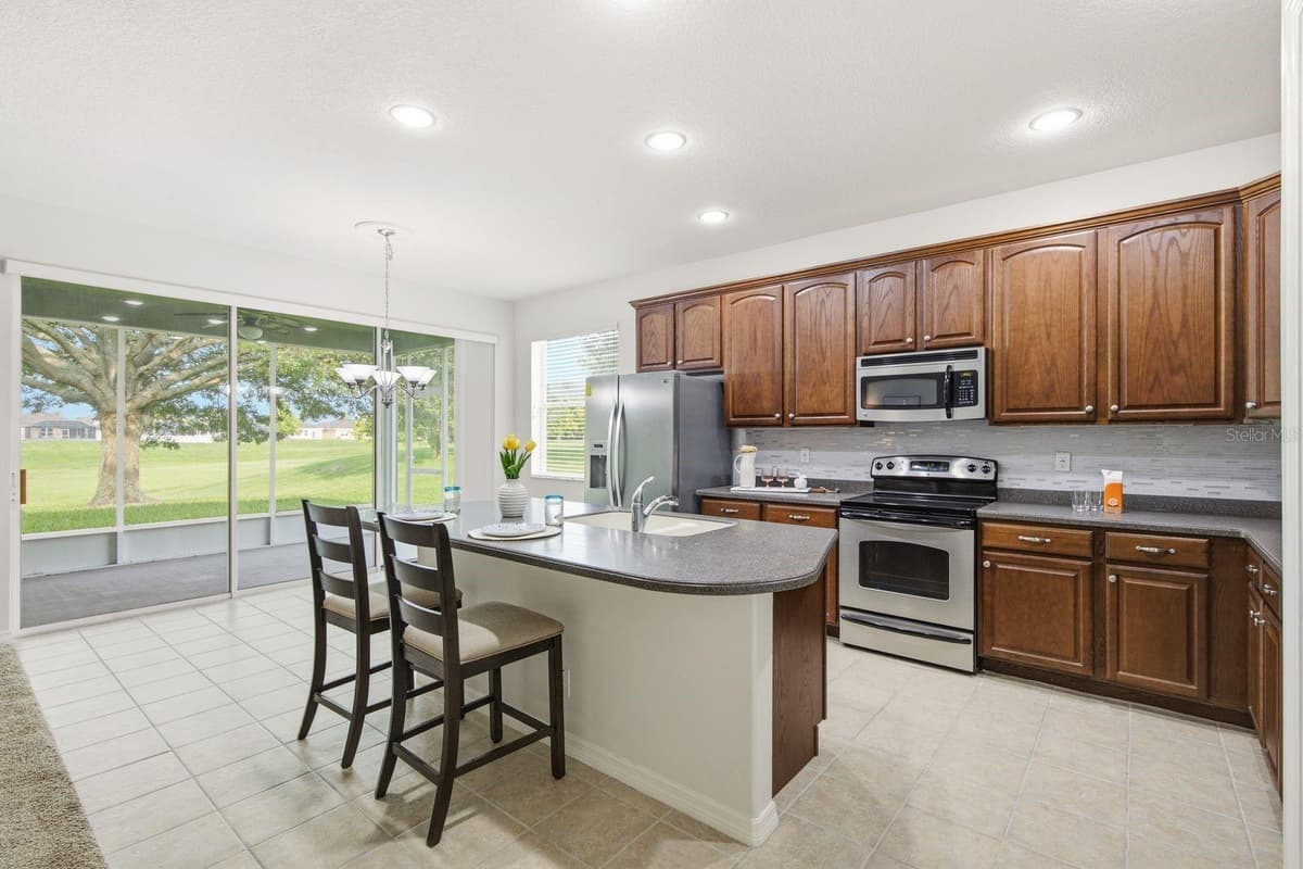 14830 POTTERTON CIRCLE — photo 3 of 46