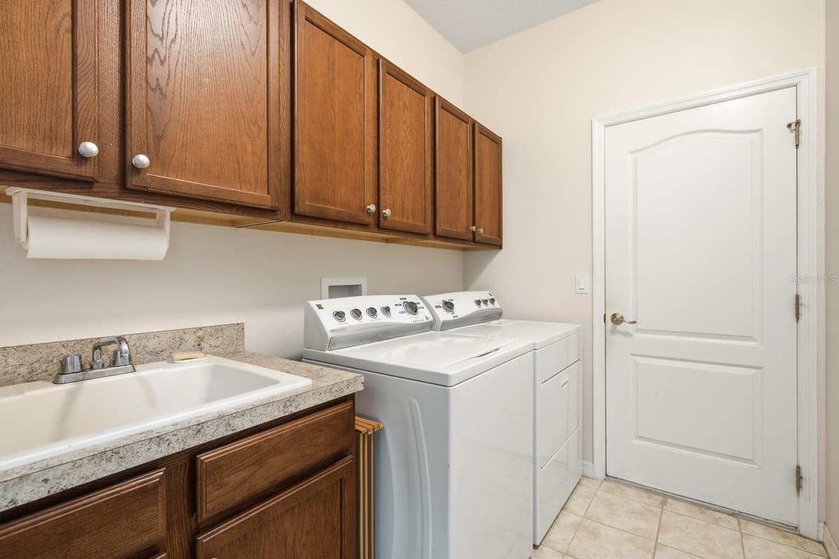 14830 POTTERTON CIRCLE — photo 30 of 46
