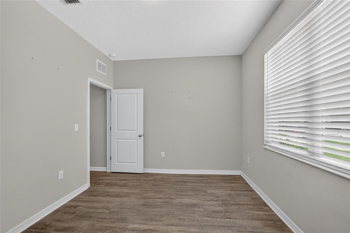 3507 10TH AVENUE — photo 18 of 54