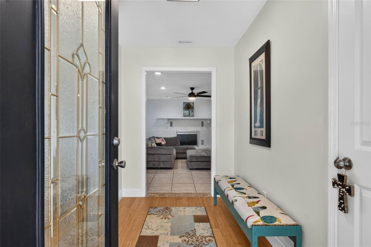 1604 RACHEL LANE — photo 4 of 65