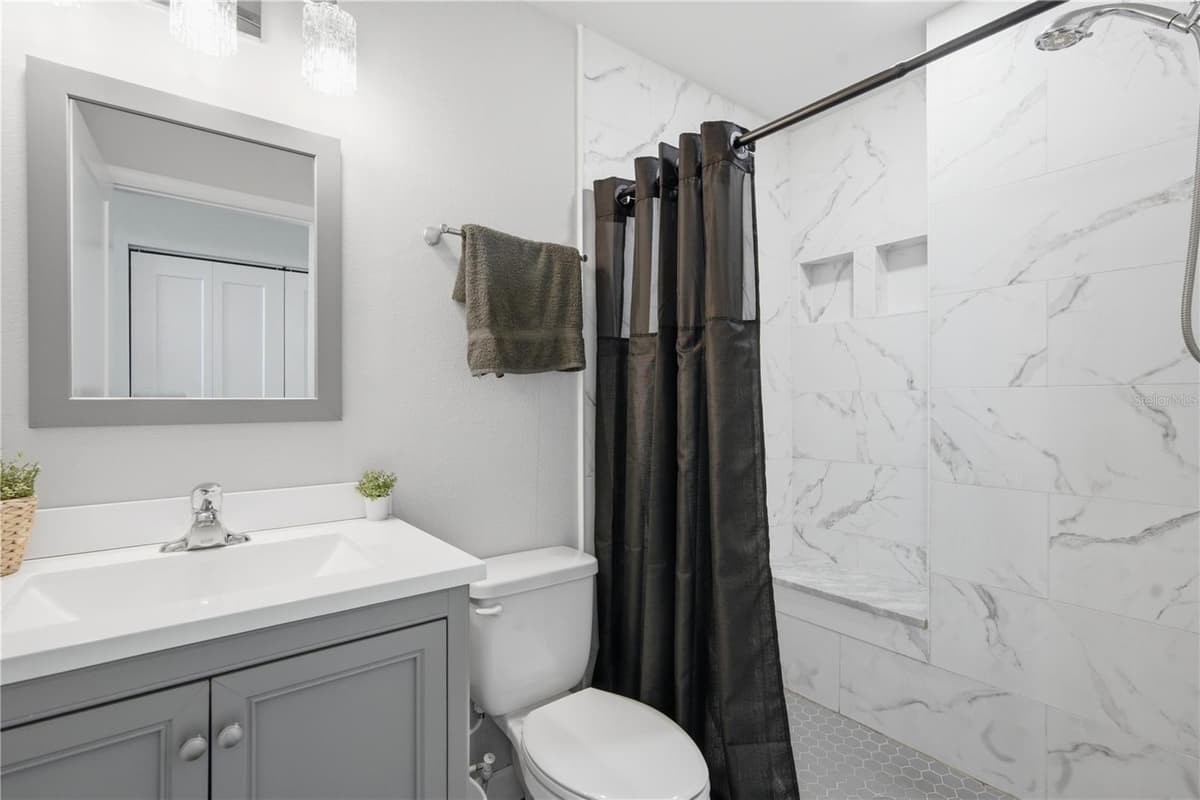 5729 75TH TERRACE — photo 9 of 17