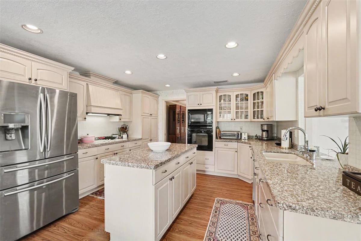 2950 ST ANDREWS BOULEVARD — photo 21 of 57