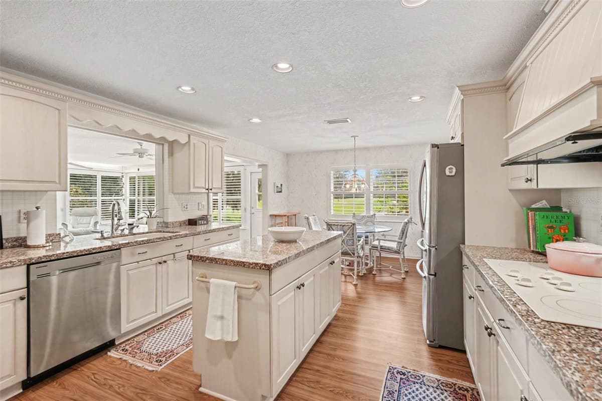 2950 ST ANDREWS BOULEVARD — photo 22 of 57