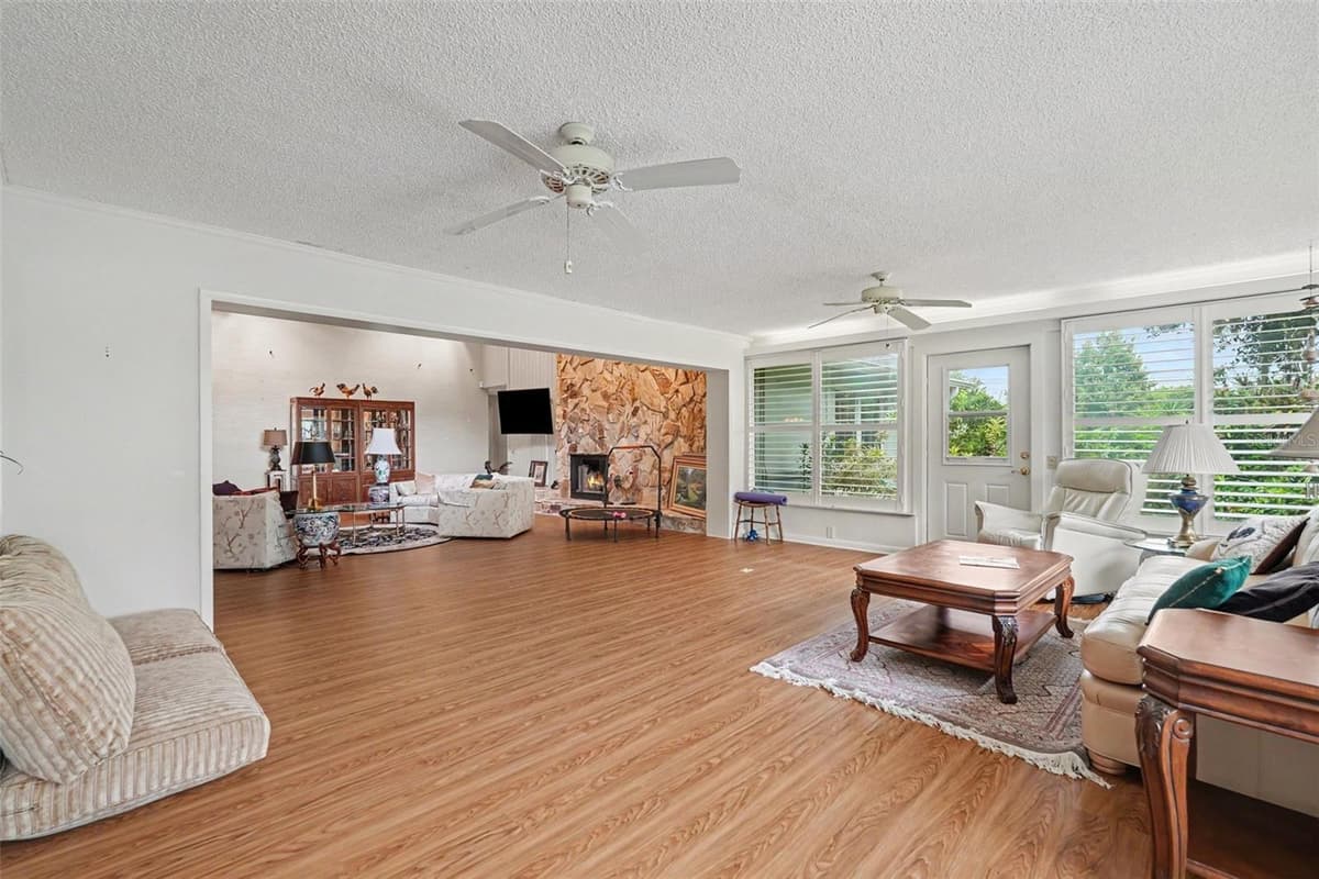 2950 ST ANDREWS BOULEVARD — photo 30 of 57