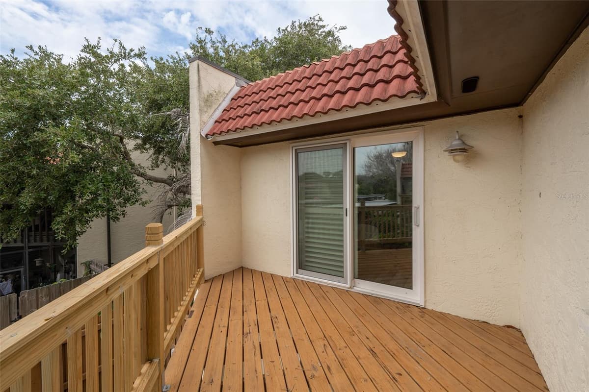 8767 LIVE OAK COURT — photo 20 of 41