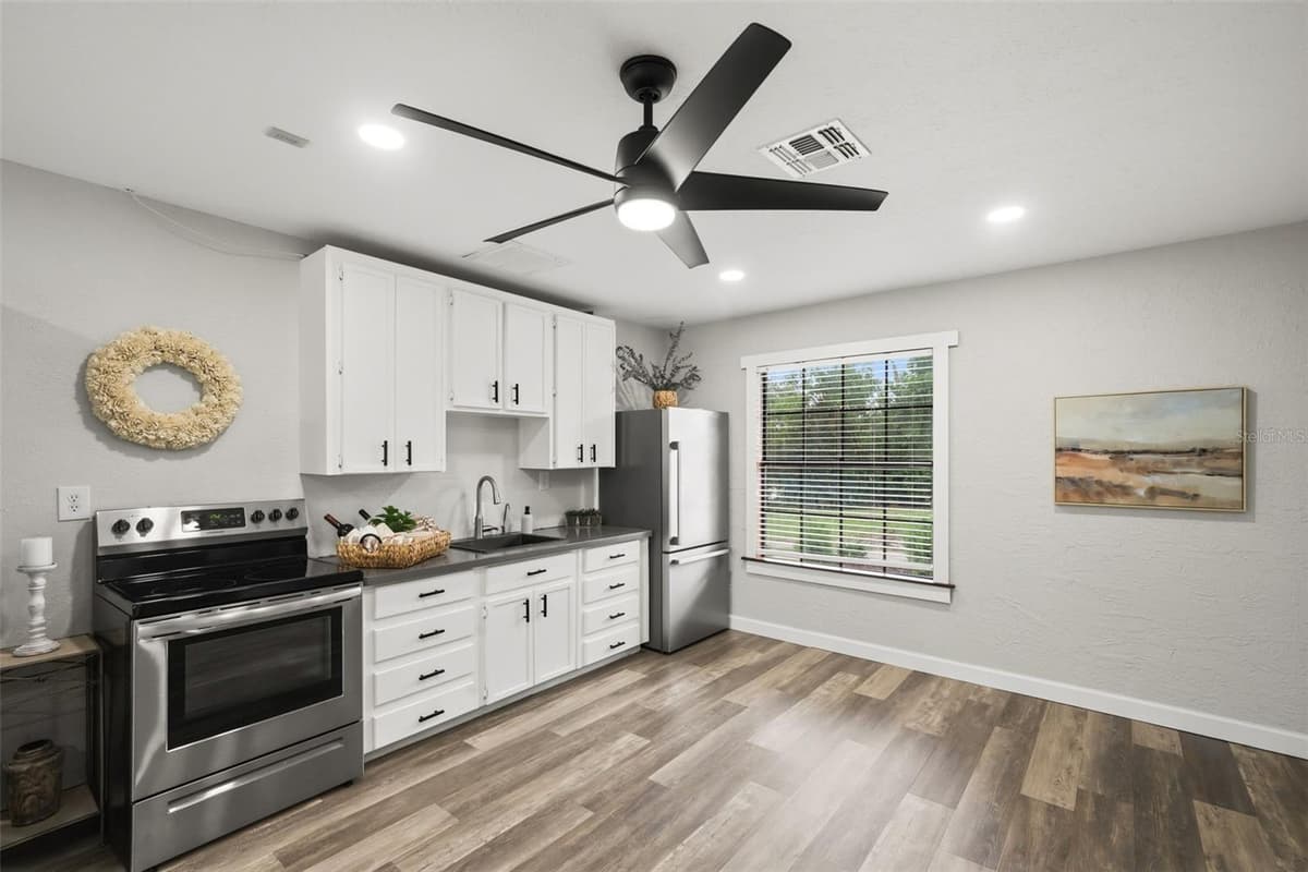 7231 RIVER COUNTRY DRIVE — photo 39 of 95