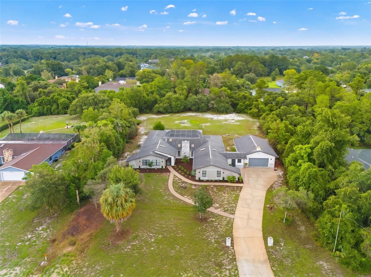 7231 RIVER COUNTRY DRIVE — photo 4 of 95