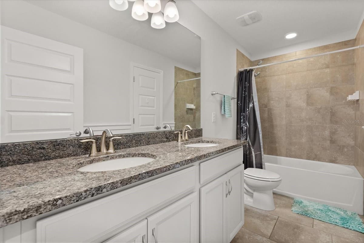16124 AZURE KEY STREET — photo 18 of 25